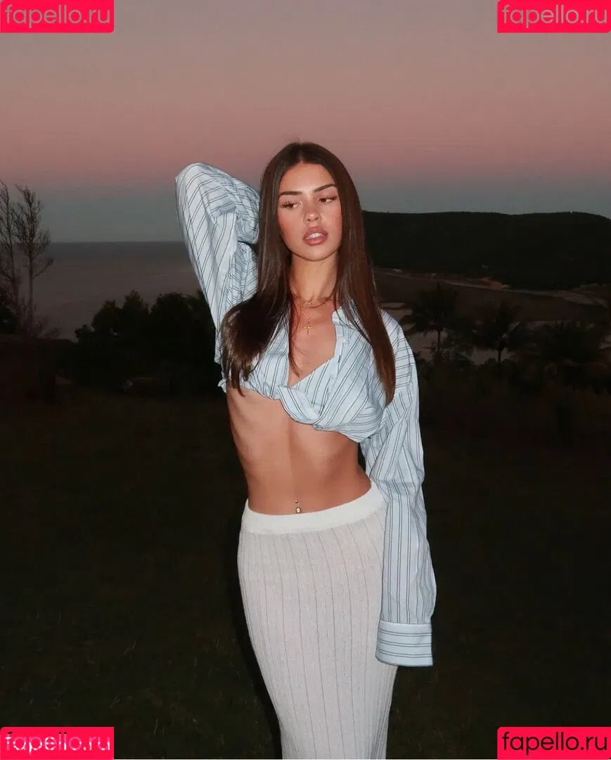 Leah Halton / leahhalton_ Onlyfans Photo Gallery 