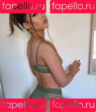 Leah Halton / leahhalton_ Onlyfans Photo Gallery 
