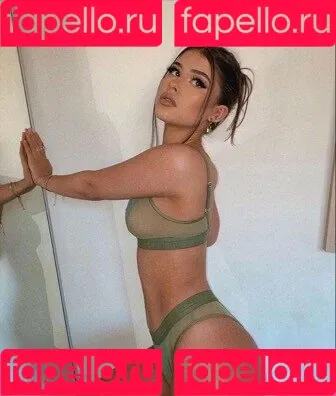 Leah Halton / leahhalton_ Onlyfans Photo Gallery 