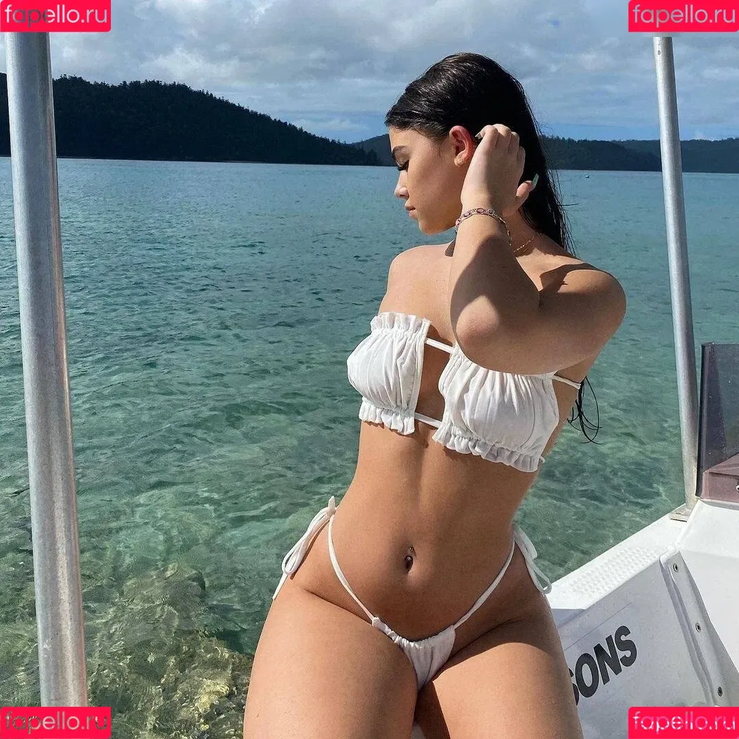 Leah Halton / leahhalton_ Onlyfans Photo Gallery 