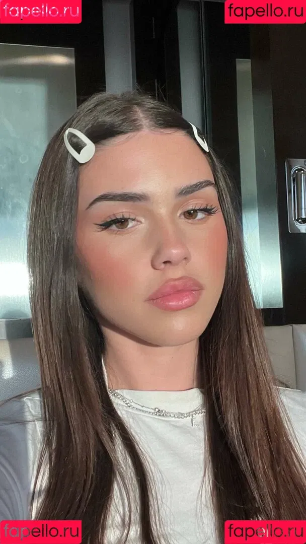 Leah Halton / leahhalton_ Onlyfans Photo Gallery 