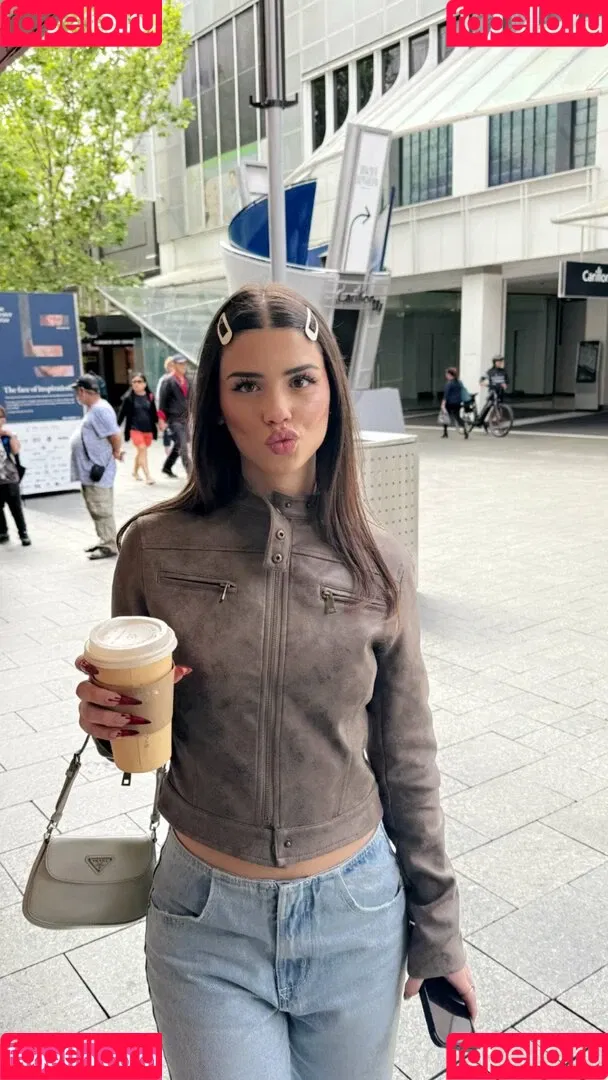 Leah Halton / leahhalton_ Onlyfans Photo Gallery 
