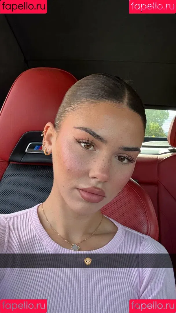 Leah Halton / leahhalton_ Onlyfans Photo Gallery 