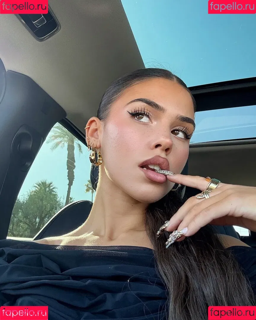 Leah Halton / leahhalton_ Onlyfans Photo Gallery 