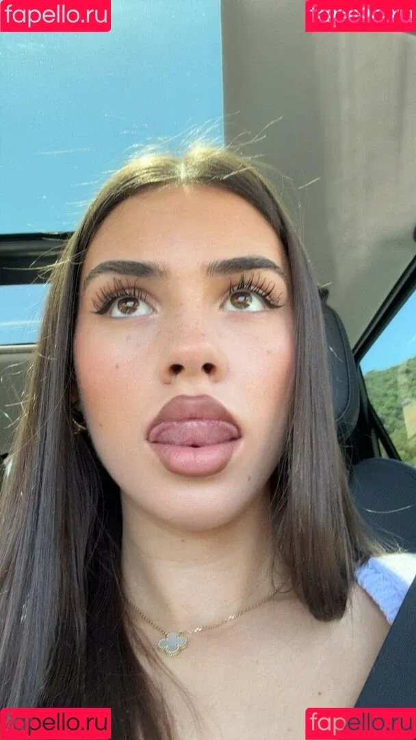 Leah Halton / leahhalton_ Onlyfans Photo Gallery 