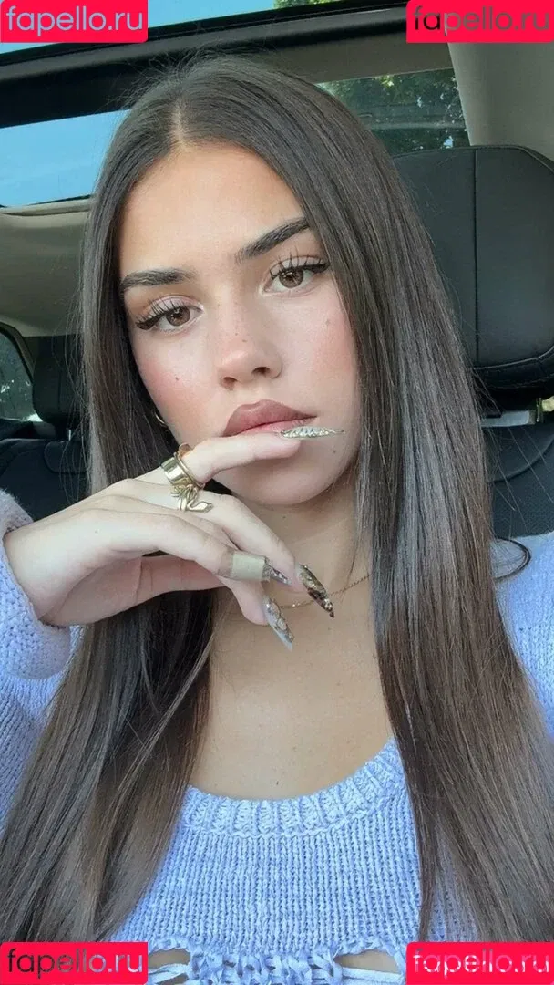 Leah Halton / leahhalton_ Onlyfans Photo Gallery 