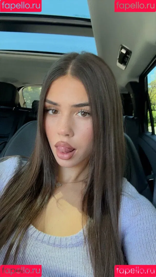 Leah Halton / leahhalton_ Onlyfans Photo Gallery 