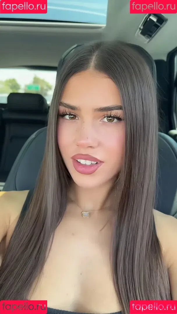 Leah Halton / leahhalton_ Onlyfans Photo Gallery 