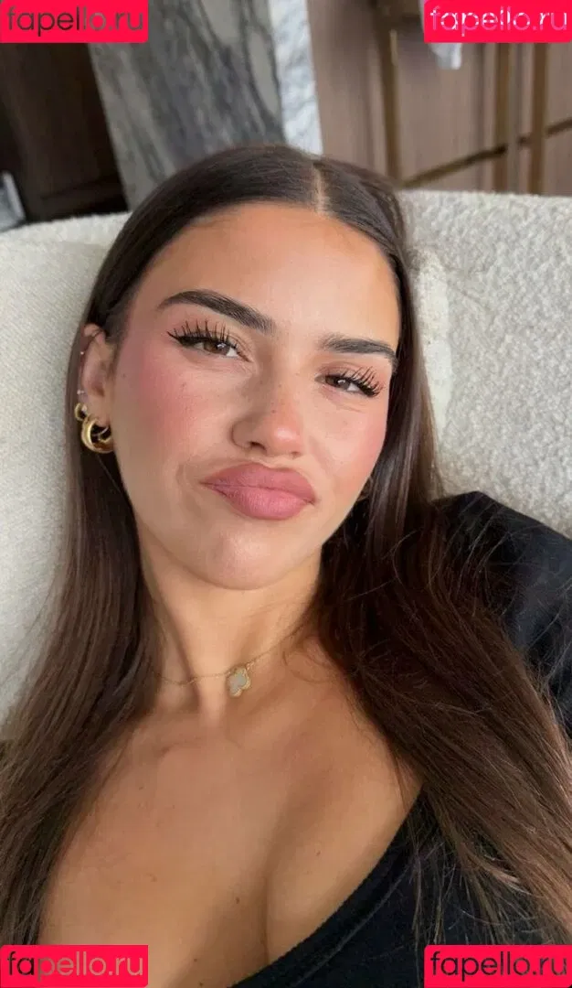 Leah Halton / leahhalton_ Onlyfans Photo Gallery 