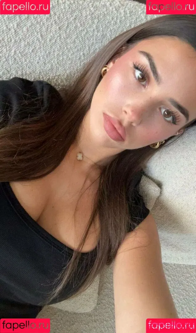 Leah Halton / leahhalton_ Onlyfans Photo Gallery 