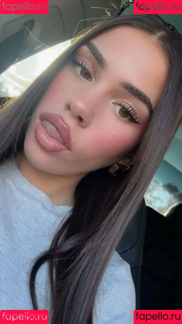 Leah Halton / leahhalton_ Onlyfans Photo Gallery 