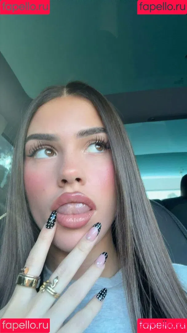 Leah Halton / leahhalton_ Onlyfans Photo Gallery 