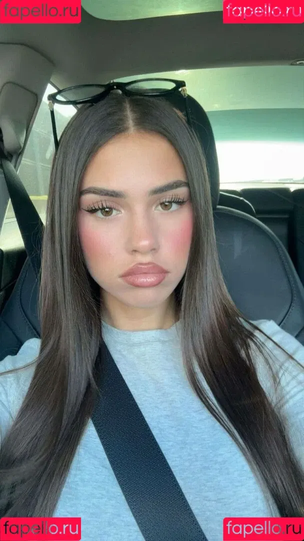 Leah Halton / leahhalton_ Onlyfans Photo Gallery 
