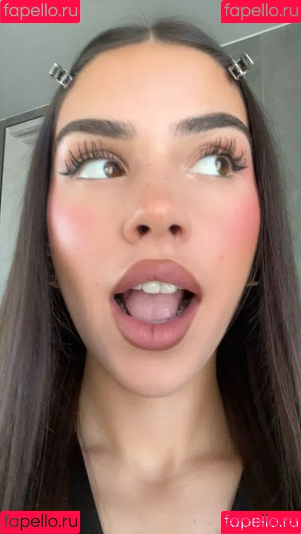 Leah Halton / leahhalton_ Onlyfans Photo Gallery 
