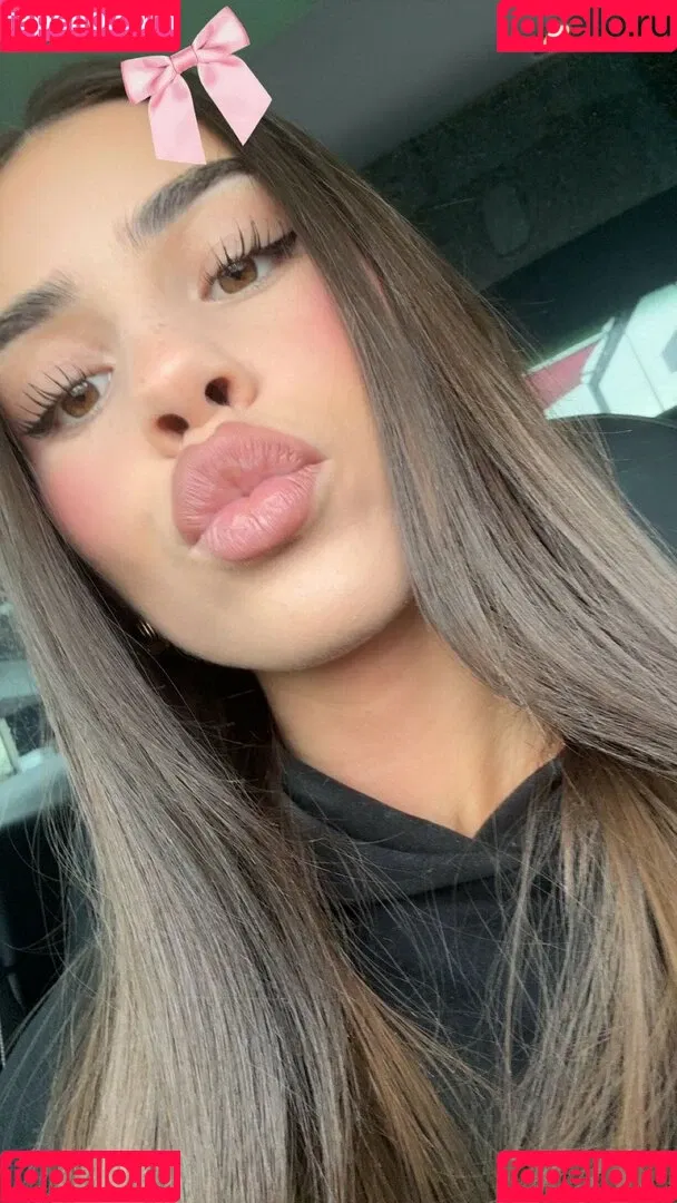 Leah Halton / leahhalton_ Onlyfans Photo Gallery 