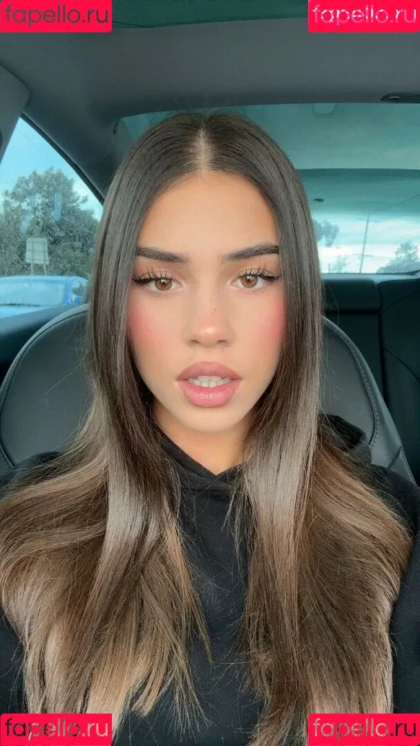 Leah Halton / leahhalton_ Onlyfans Photo Gallery 