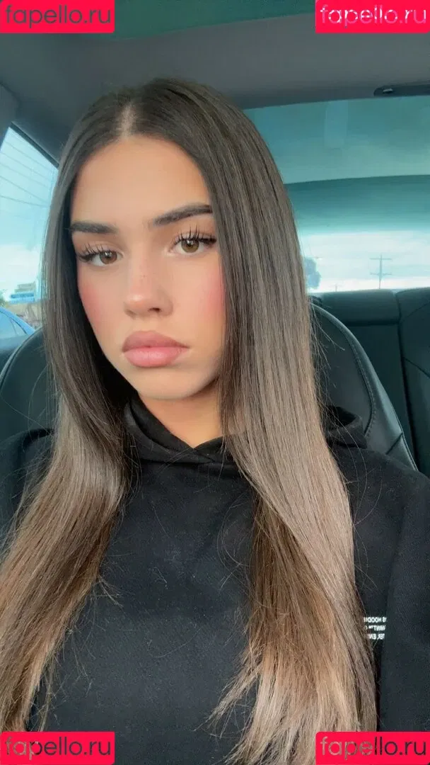 Leah Halton / leahhalton_ Onlyfans Photo Gallery 