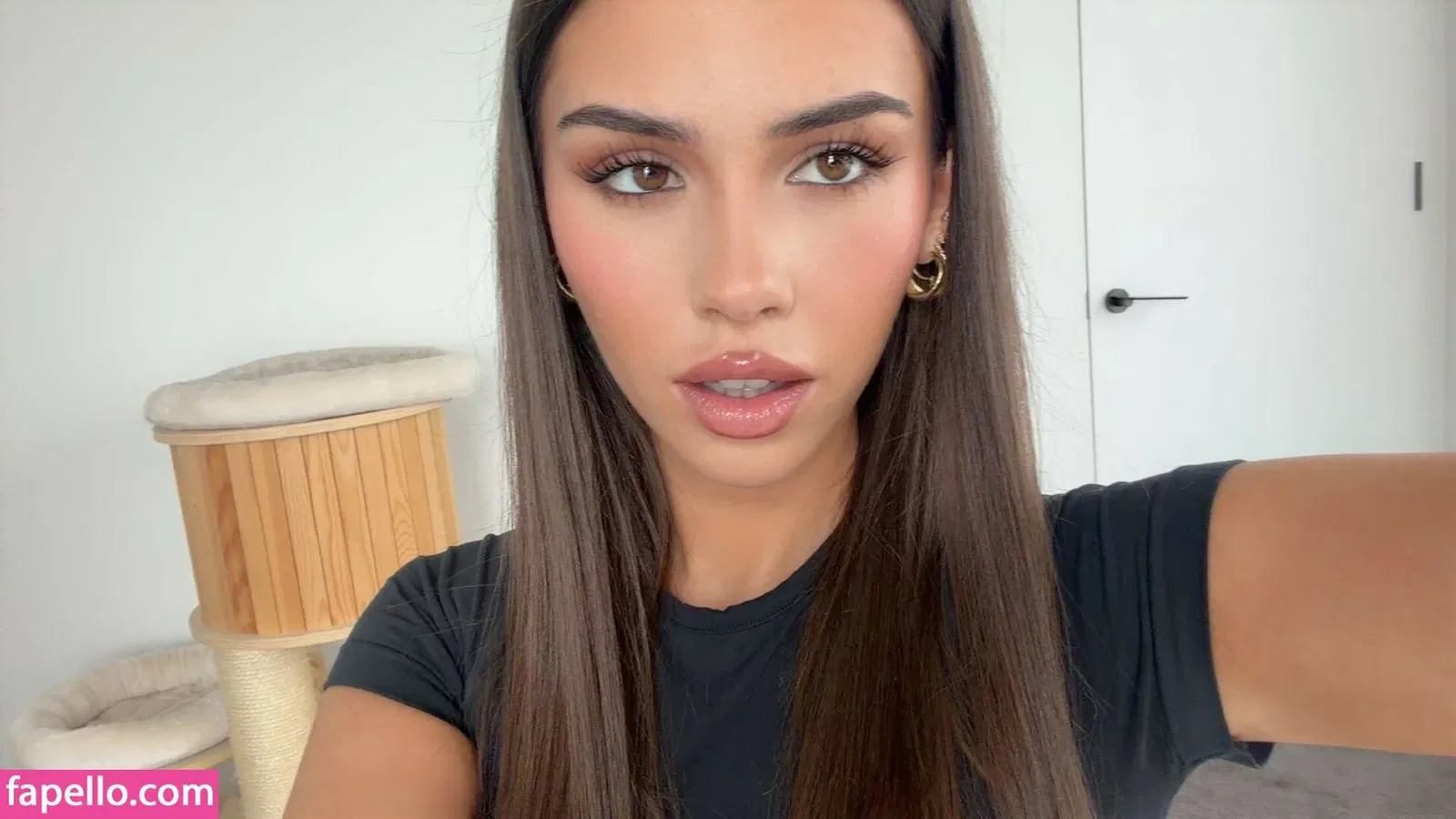 Leah Halton / leahhalton_ Onlyfans Photo Gallery 