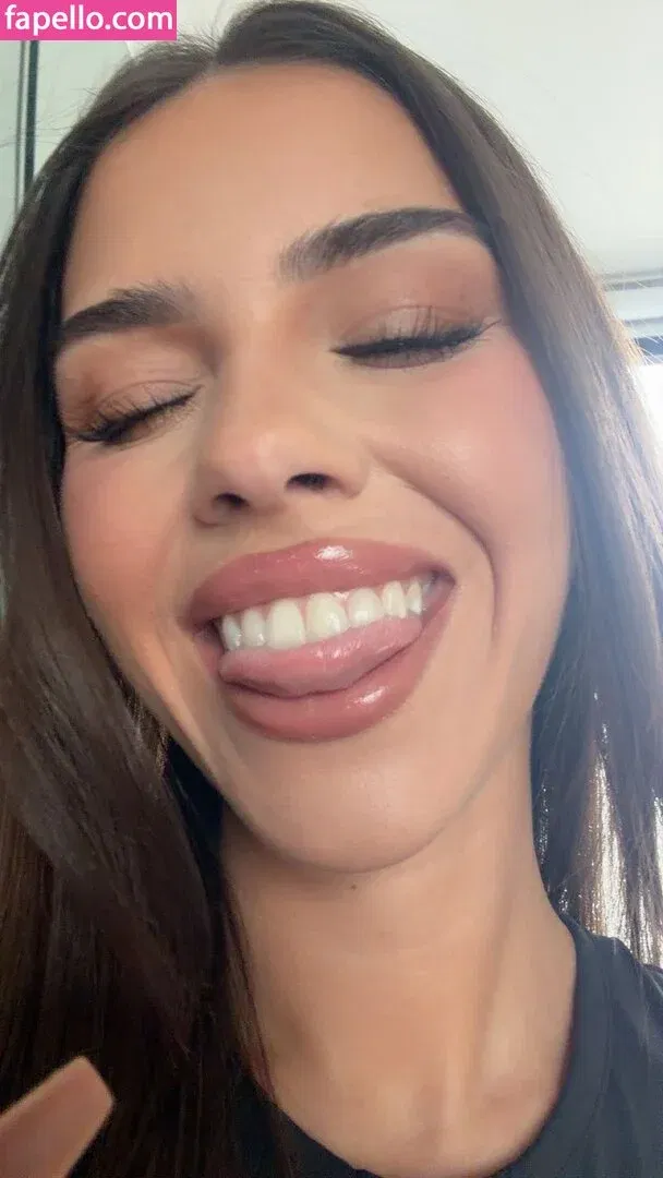 Leah Halton / leahhalton_ Onlyfans Photo Gallery 