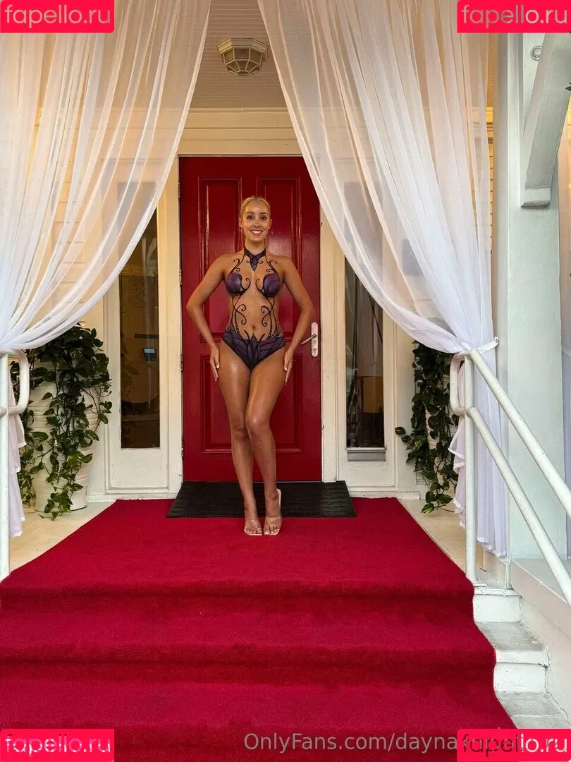 Dayna Knight / daynaknight702 Onlyfans Photo Gallery 