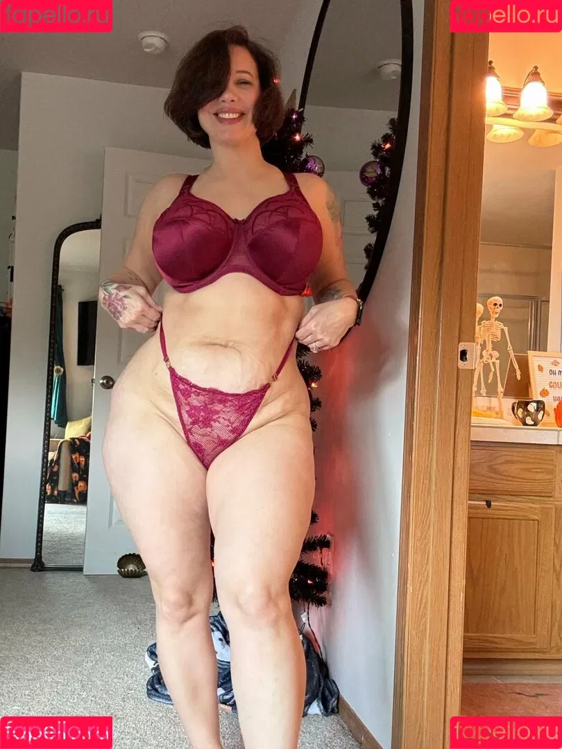 brittanyelizabethxoxo / thebrittanyxoxo Onlyfans Photo Gallery 