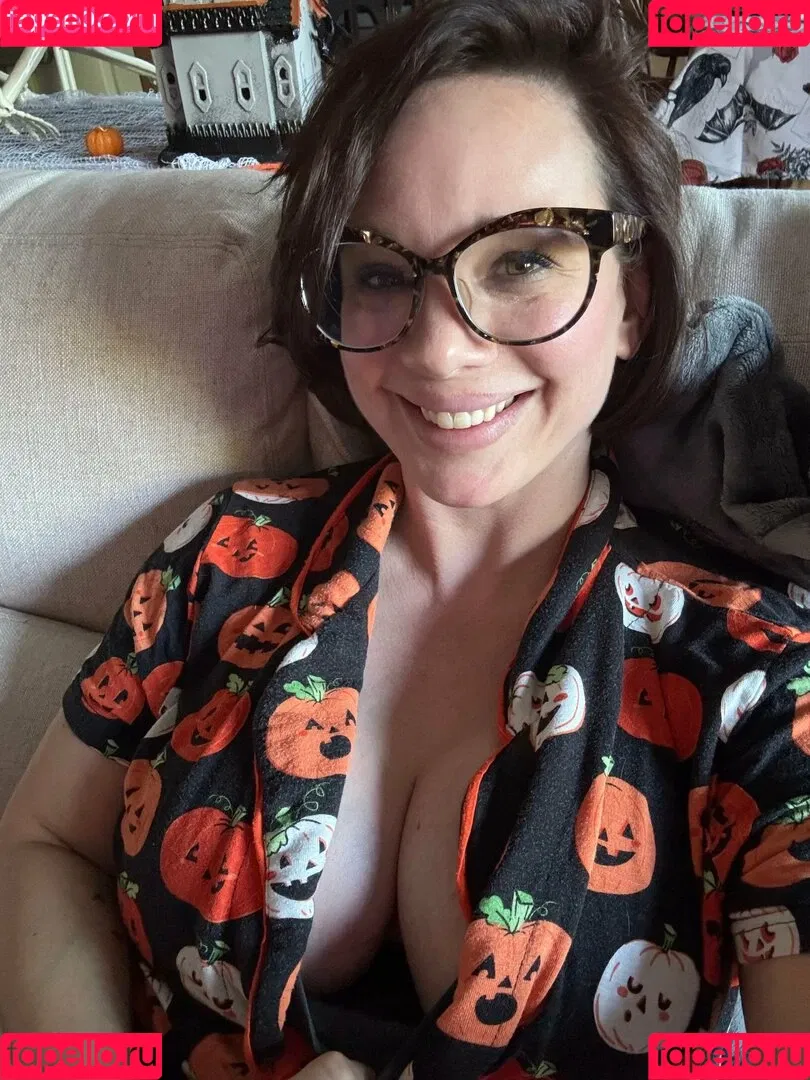 brittanyelizabethxoxo / thebrittanyxoxo Onlyfans Photo Gallery 