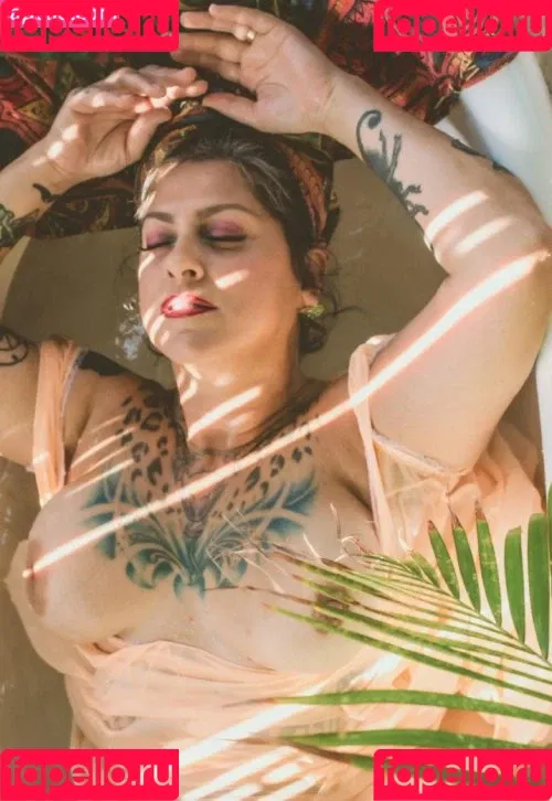 Danielle Colby / DanielleColby / daniellecolbyamericanpicker Onlyfans Photo Gallery 