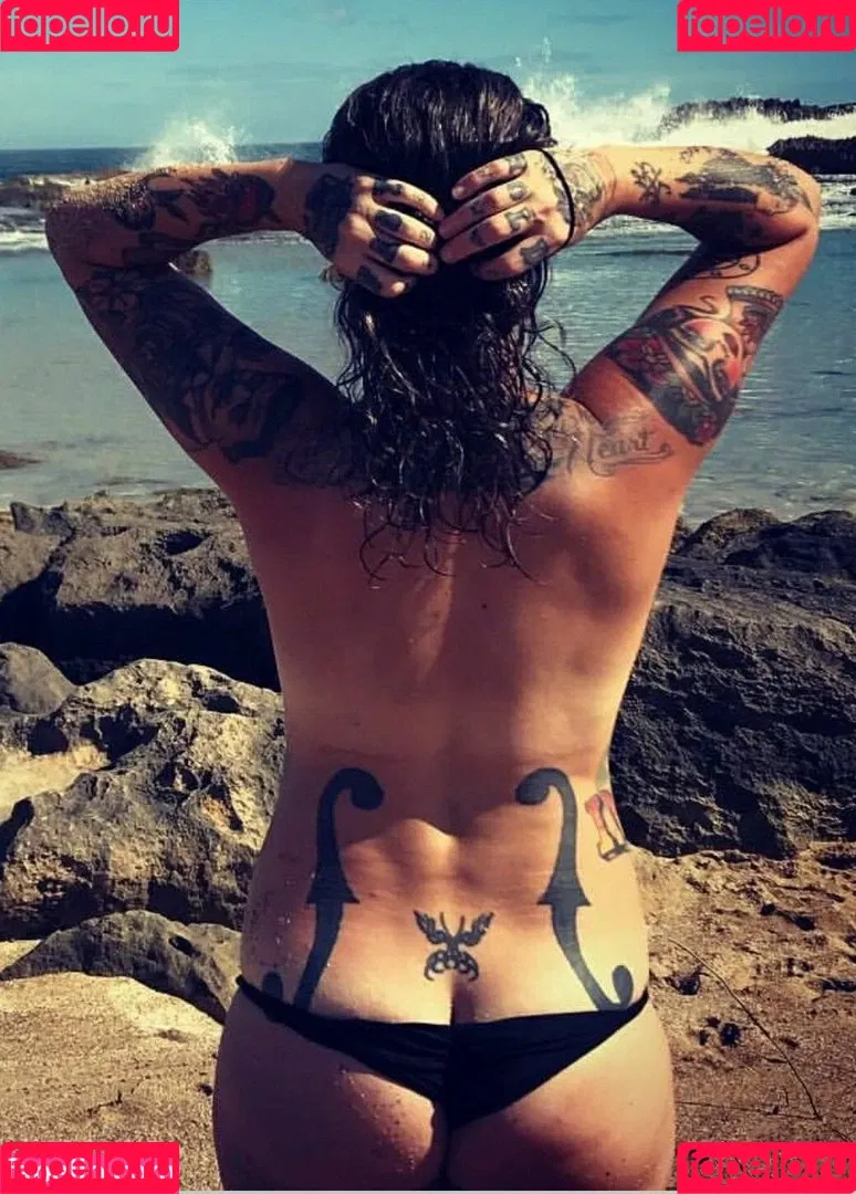 Danielle Colby / DanielleColby / daniellecolbyamericanpicker Onlyfans Photo Gallery 