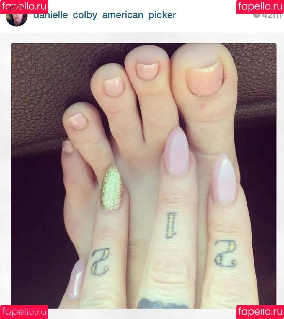 Danielle Colby / DanielleColby / daniellecolbyamericanpicker Onlyfans Photo Gallery 