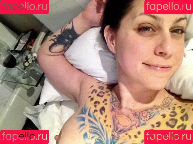 Danielle Colby / DanielleColby / daniellecolbyamericanpicker Onlyfans Photo Gallery 