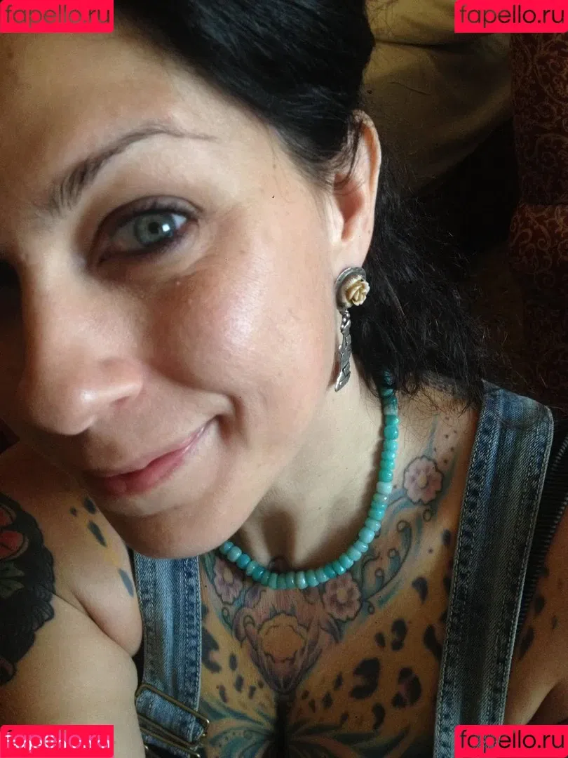 Danielle Colby / DanielleColby / daniellecolbyamericanpicker Onlyfans Photo Gallery 