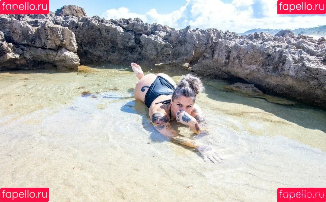 Danielle Colby / DanielleColby / daniellecolbyamericanpicker Onlyfans Photo Gallery 