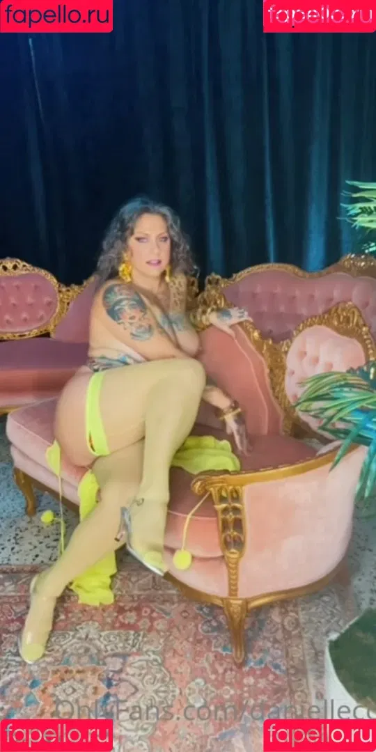 Danielle Colby / DanielleColby / daniellecolbyamericanpicker Onlyfans Photo Gallery 