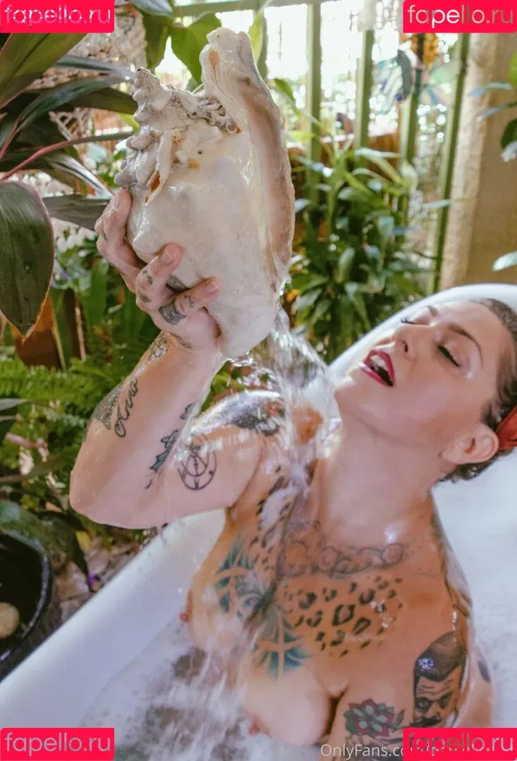 Danielle Colby / DanielleColby / daniellecolbyamericanpicker Onlyfans Photo Gallery 