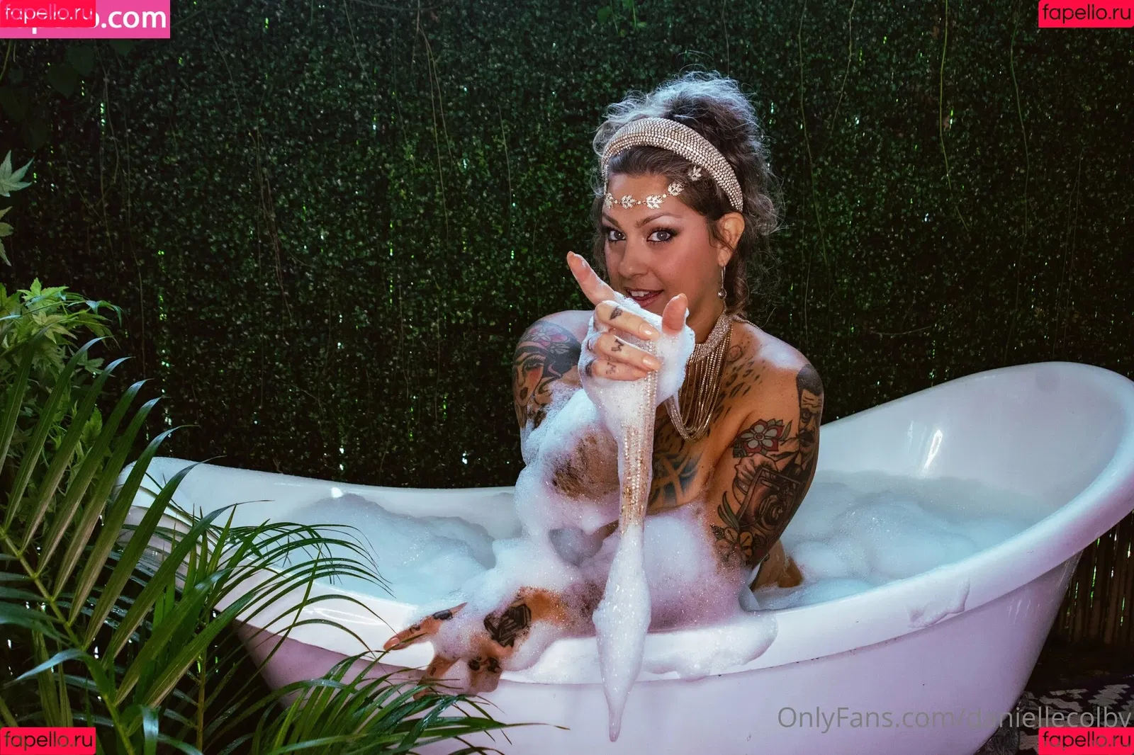 Danielle Colby / DanielleColby / daniellecolbyamericanpicker Onlyfans Photo Gallery 