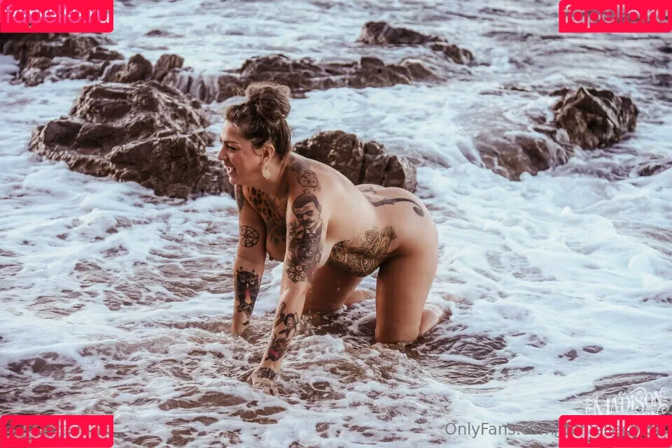 Danielle Colby / DanielleColby / daniellecolbyamericanpicker Onlyfans Photo Gallery 