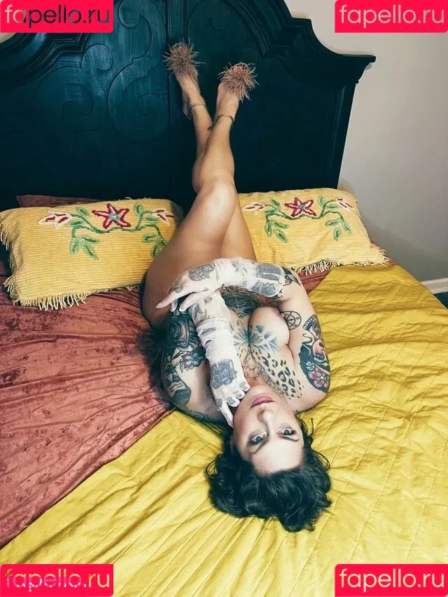 Danielle Colby / DanielleColby / daniellecolbyamericanpicker Onlyfans Photo Gallery 