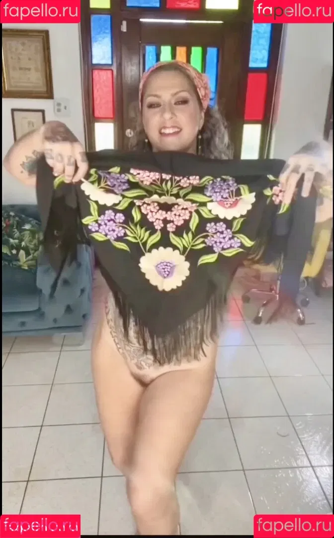 Danielle Colby / DanielleColby / daniellecolbyamericanpicker Onlyfans Photo Gallery 