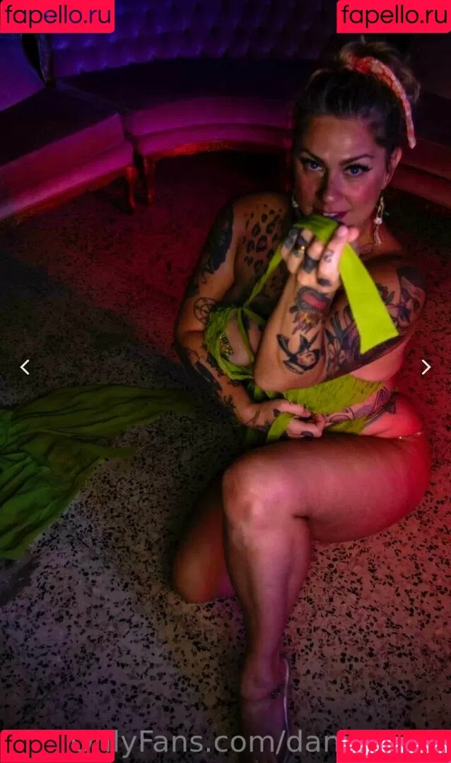 Danielle Colby / DanielleColby / daniellecolbyamericanpicker Onlyfans Photo Gallery 