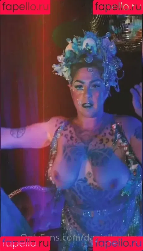 Danielle Colby / DanielleColby / daniellecolbyamericanpicker Onlyfans Photo Gallery 