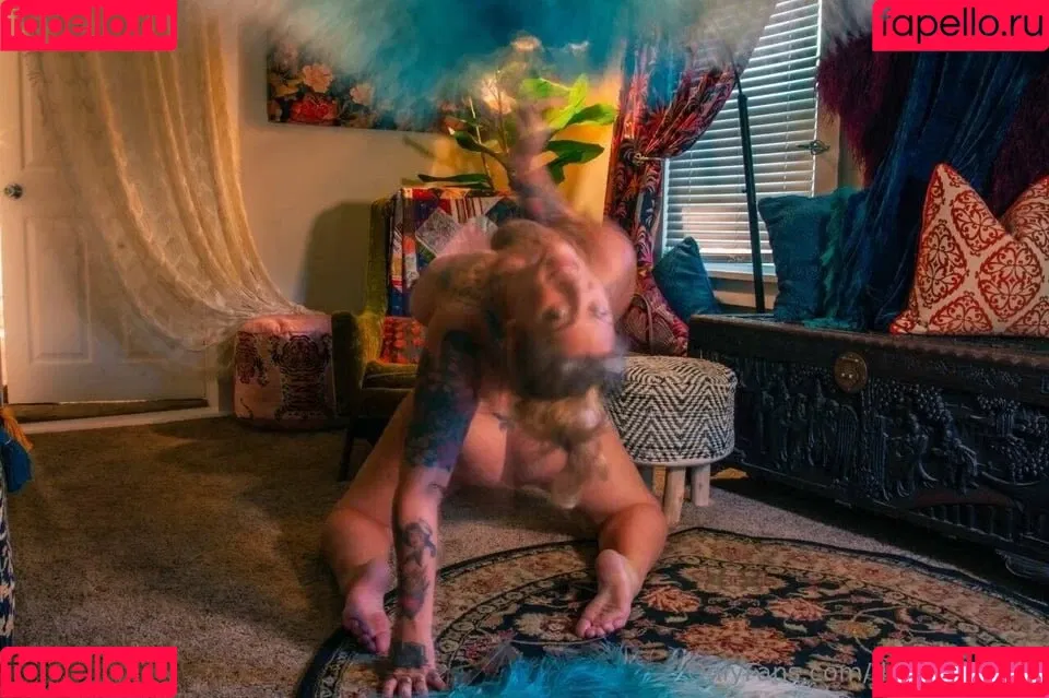 Danielle Colby / DanielleColby / daniellecolbyamericanpicker Onlyfans Photo Gallery 