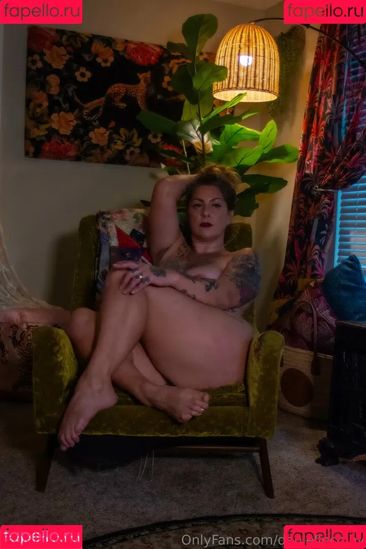 Danielle Colby / DanielleColby / daniellecolbyamericanpicker Onlyfans Photo Gallery 