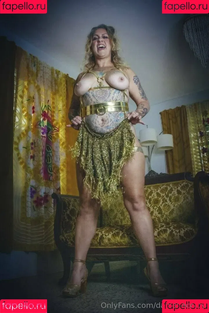 Danielle Colby / DanielleColby / daniellecolbyamericanpicker Onlyfans Photo Gallery 