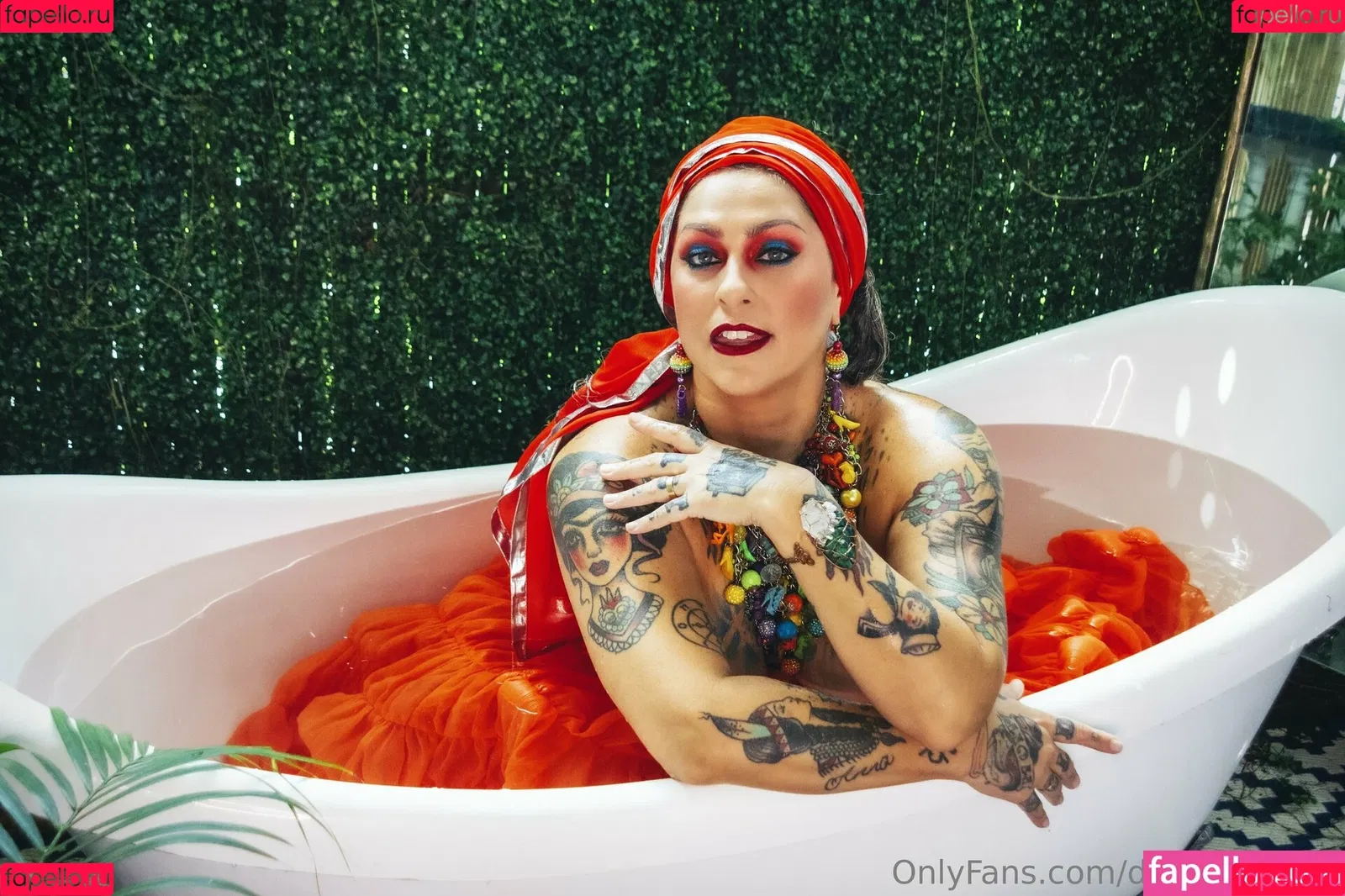 Danielle Colby / DanielleColby / daniellecolbyamericanpicker Onlyfans Photo Gallery 