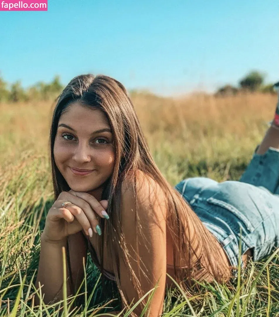 _.lucyyy08._ / lucyyy08 Onlyfans Photo Gallery 