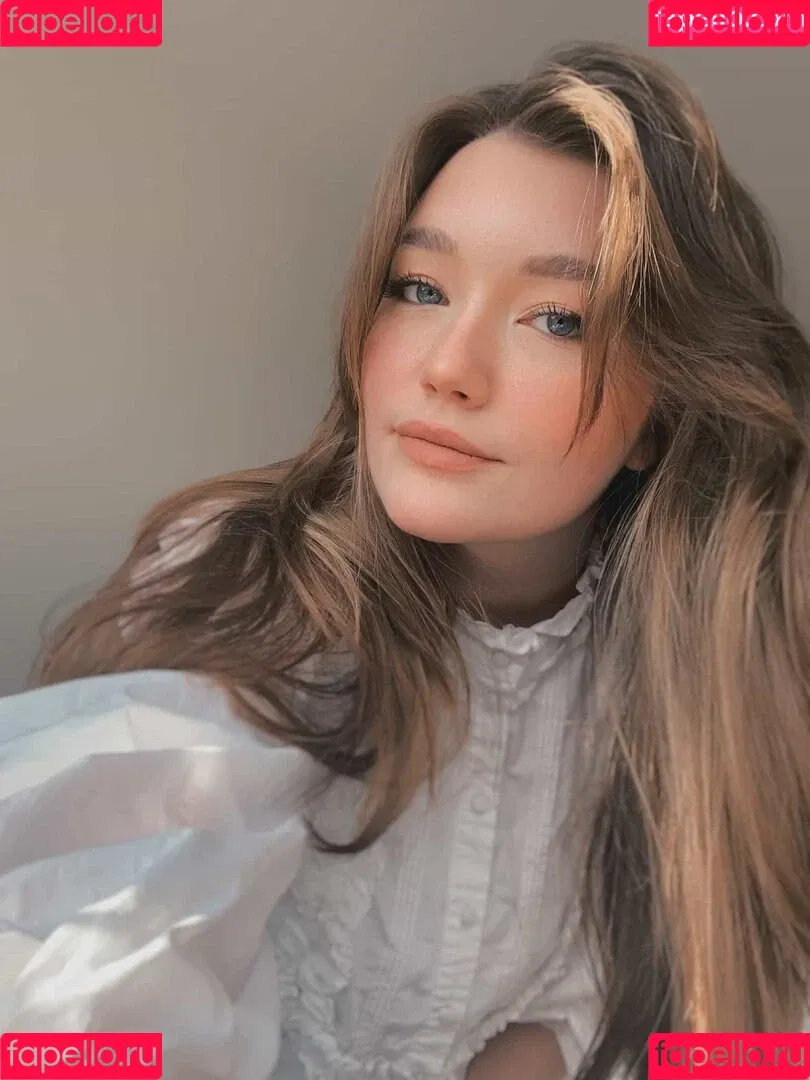 British Teens / Olivia Keane / https: / oliviakeane / oliviakeane__ Onlyfans Photo Gallery 