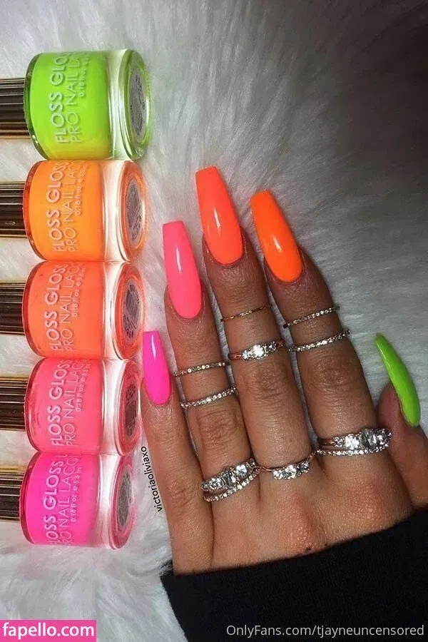 avery-maeex / averyham Onlyfans Photo Gallery 