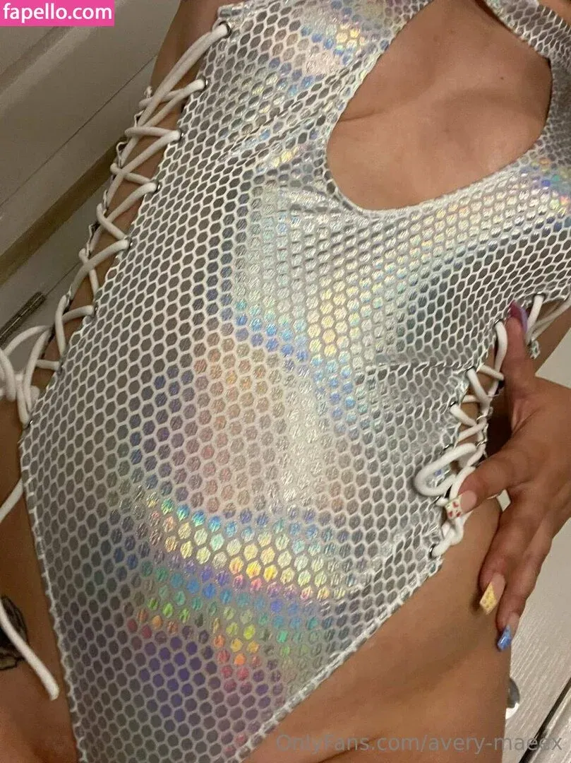 avery-maeex / averyham Onlyfans Photo Gallery 