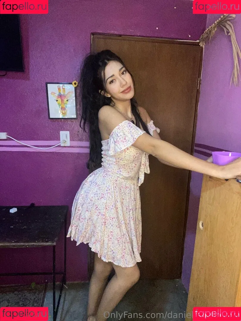daniela.marquez / danielamarquezb_ Onlyfans Photo Gallery 