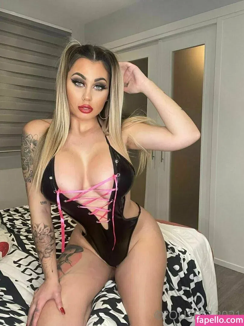 Ouset / ouset69 Onlyfans Photo Gallery 